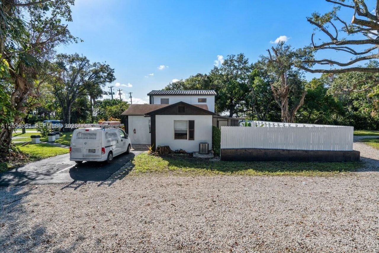 3315 SW 15th Ave, Unit 1-9, Fort Lauderdale, FL 33315 Photo