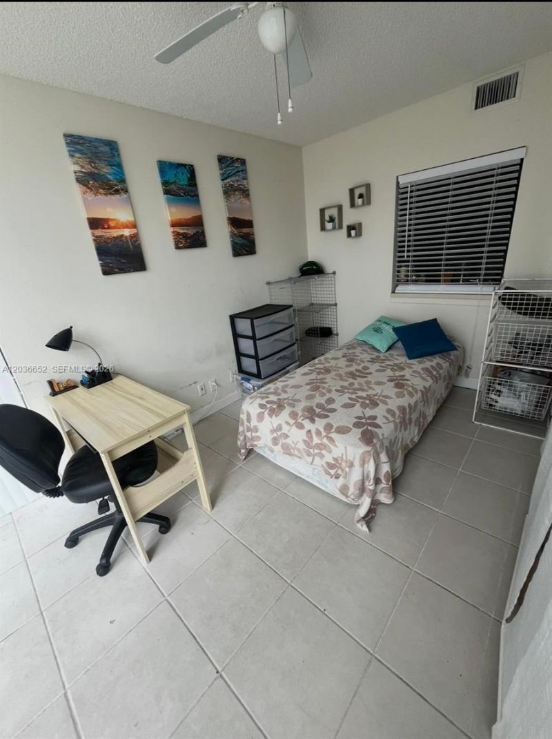 200 Leslie Dr , Unit 324, Hallandale Beach, FL 33009 Photo