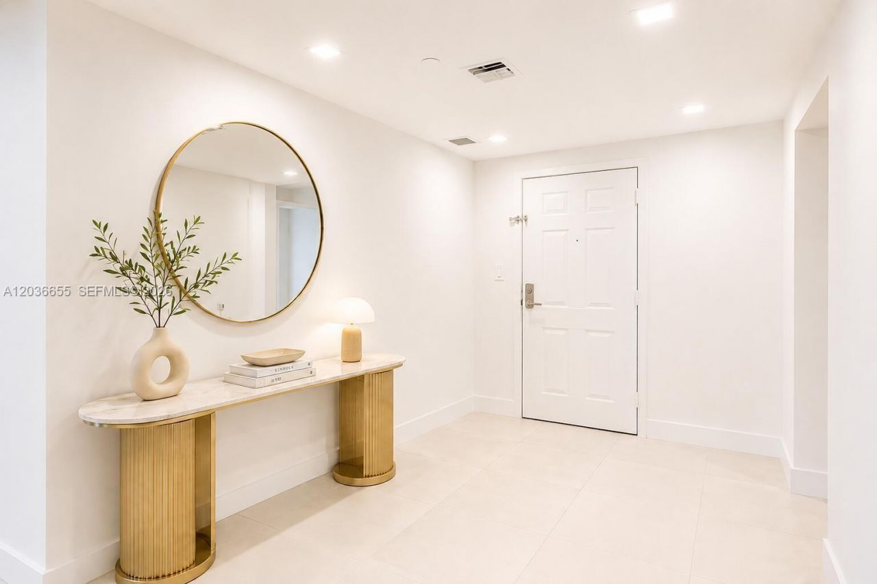 19501 W Country Club Dr , Unit 1903, Aventura, FL 33180 Photo