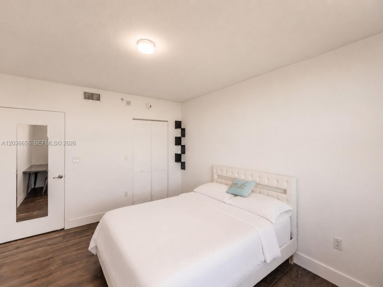 19501 W Country Club Dr , Unit 1903, Aventura, FL 33180 Photo