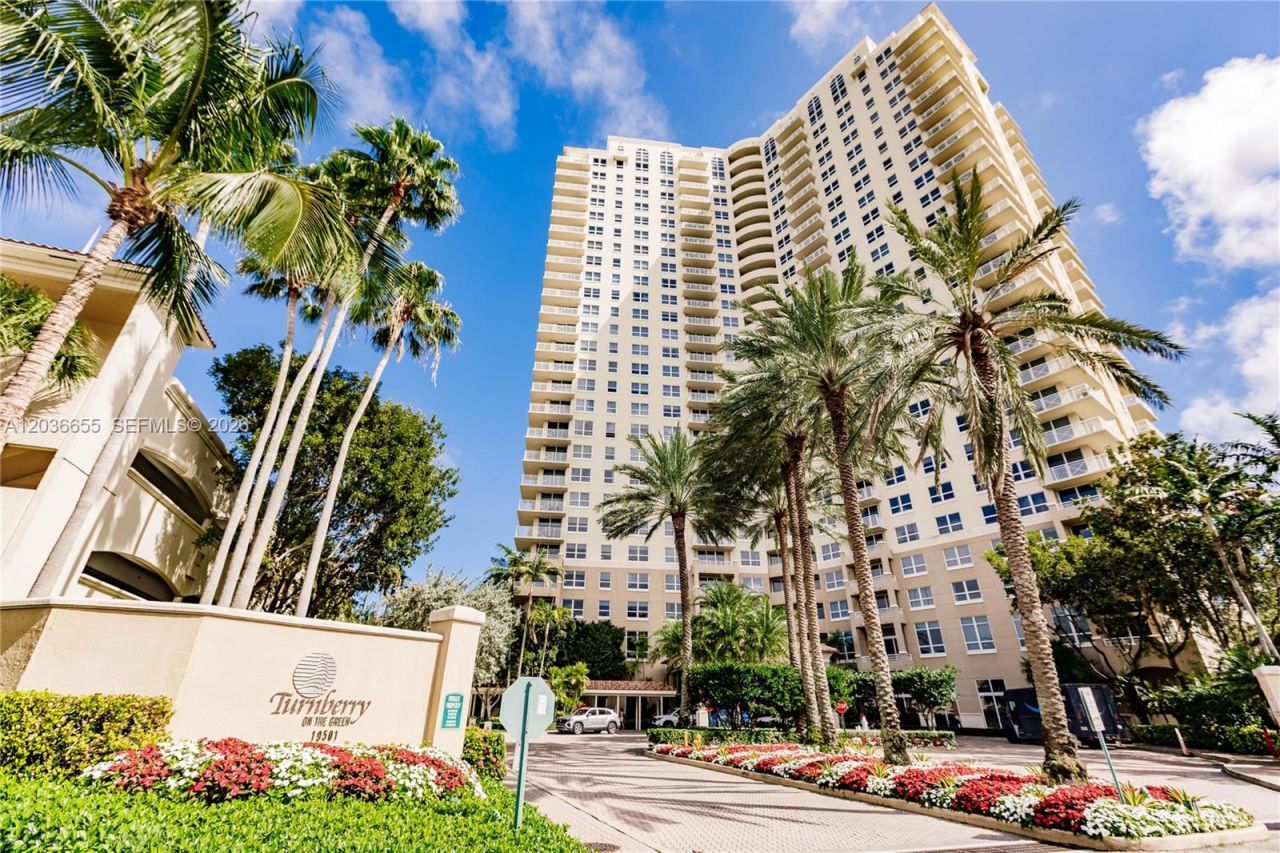 19501 W Country Club Dr , Unit 1903, Aventura, FL 33180 Photo