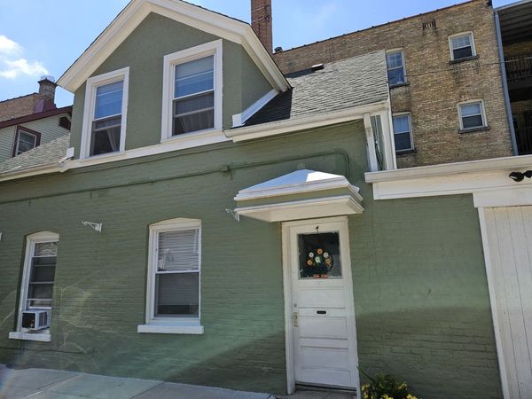 7328 N Honore Street , Unit COACHHS-2, Chicago, IL 60626