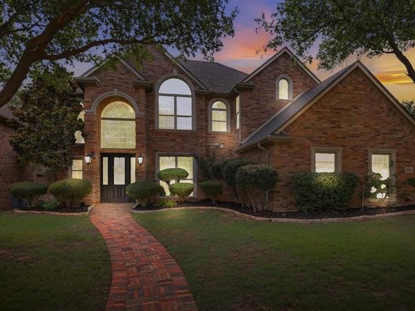 7908 Country Meadow Drive, North Richland Hills, TX 76182