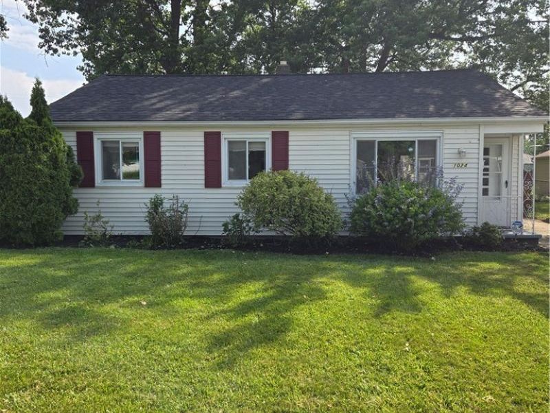 1024 Quentin Road, Eastlake, OH 44095 Photo 1