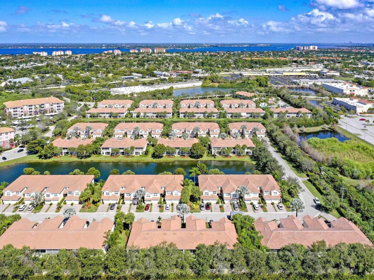 11620 Navarro Way, Unit 2404, Fort Myers, FL 33908 Photo
