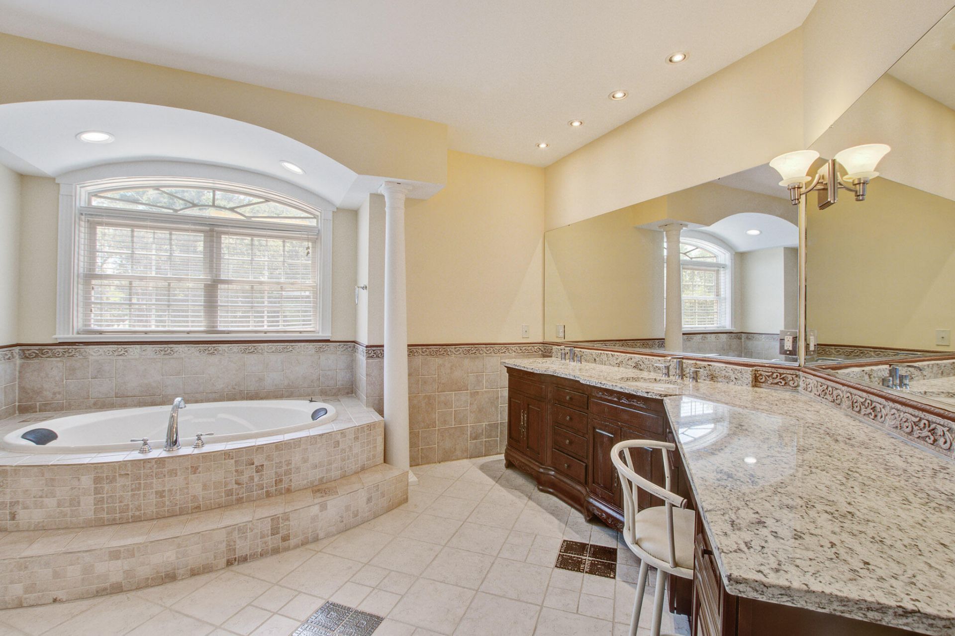 1739 Indigo Island Drive Photo 17