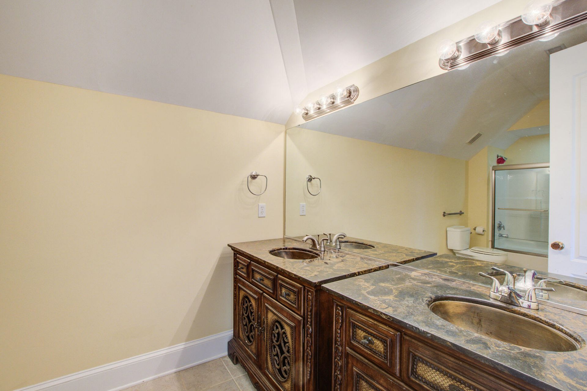 1739 Indigo Island Drive Photo 34