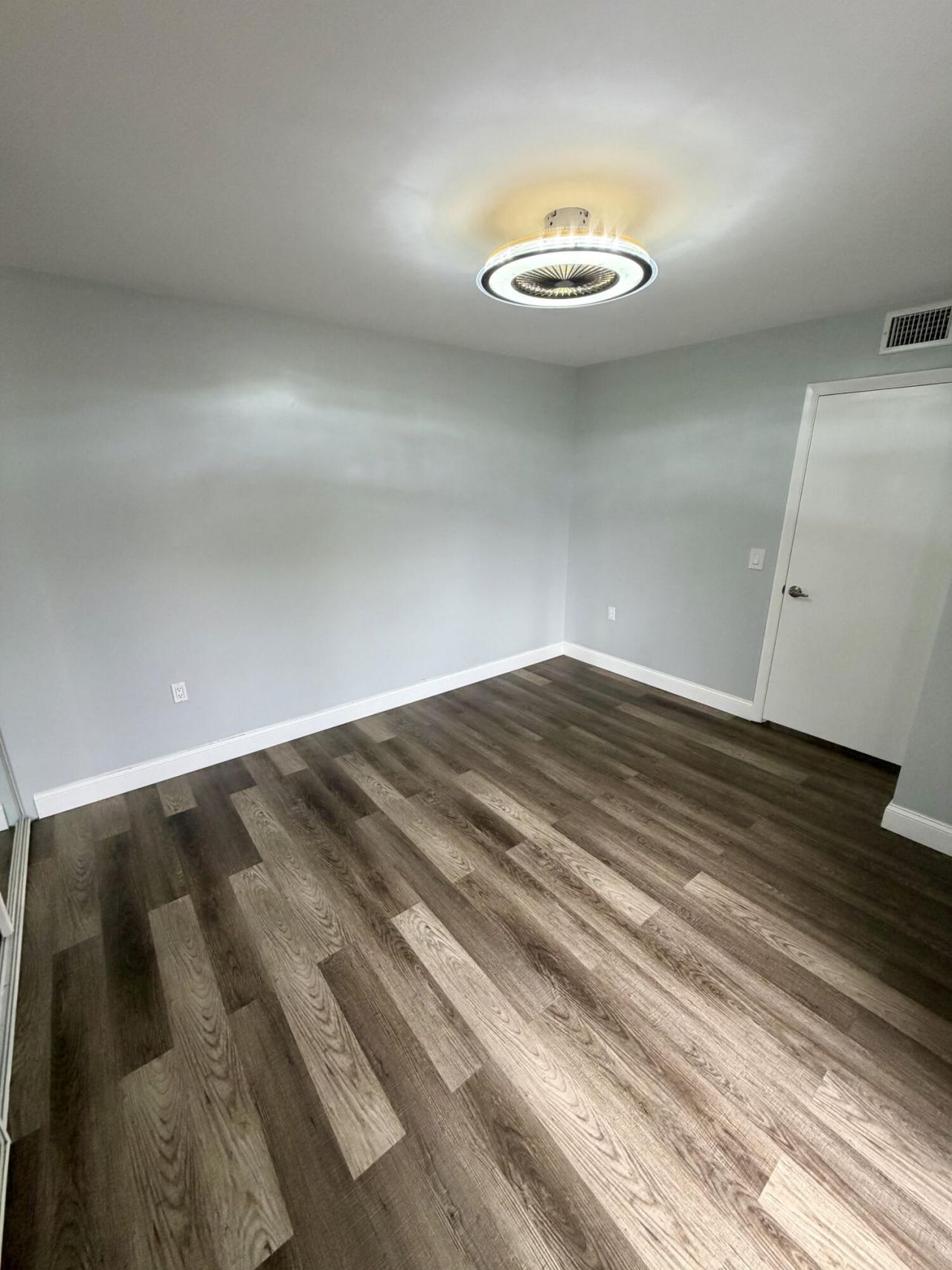 1611 16th Way, West Palm Beach, FL 33407 Photo