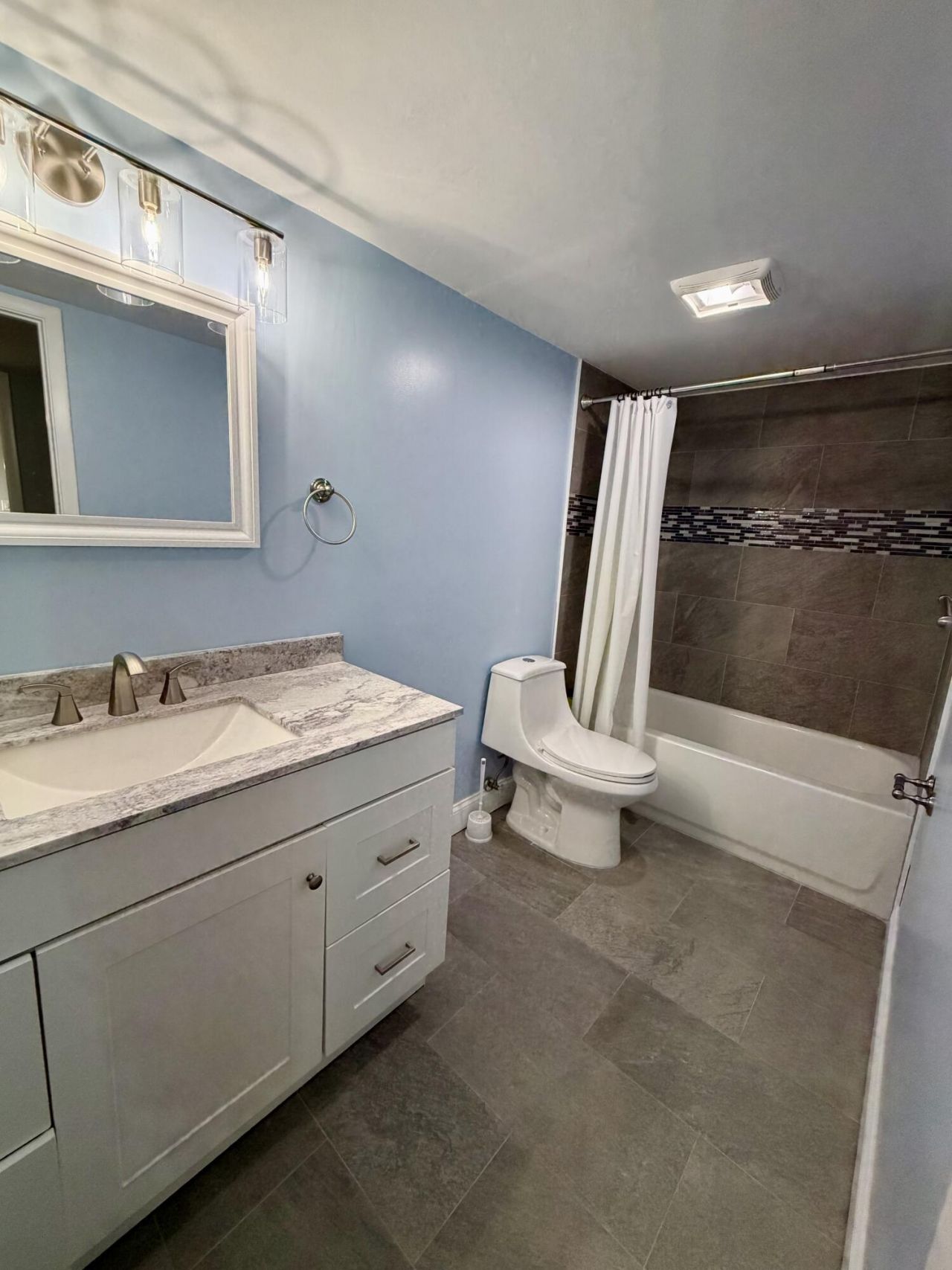 1611 16th Way, West Palm Beach, FL 33407 Photo