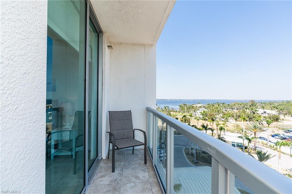 3000 Oasis Grand Blvd, Unit 801, Fort Myers, FL 33916 Photo