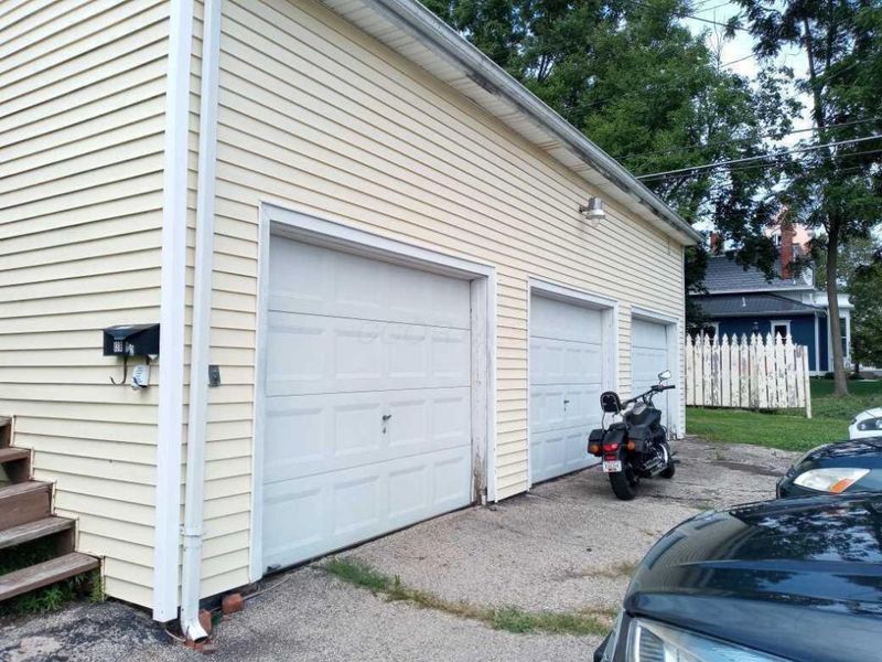 138 N Madison Road , London, OH 43140 Photo 4