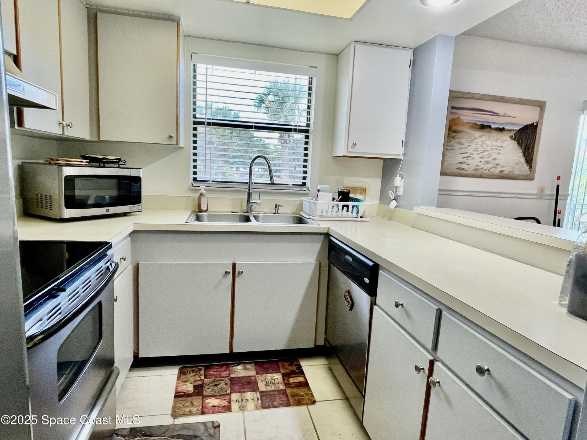 594 N Wickham Road , Unit 2, Melbourne, FL 32935 Photo
