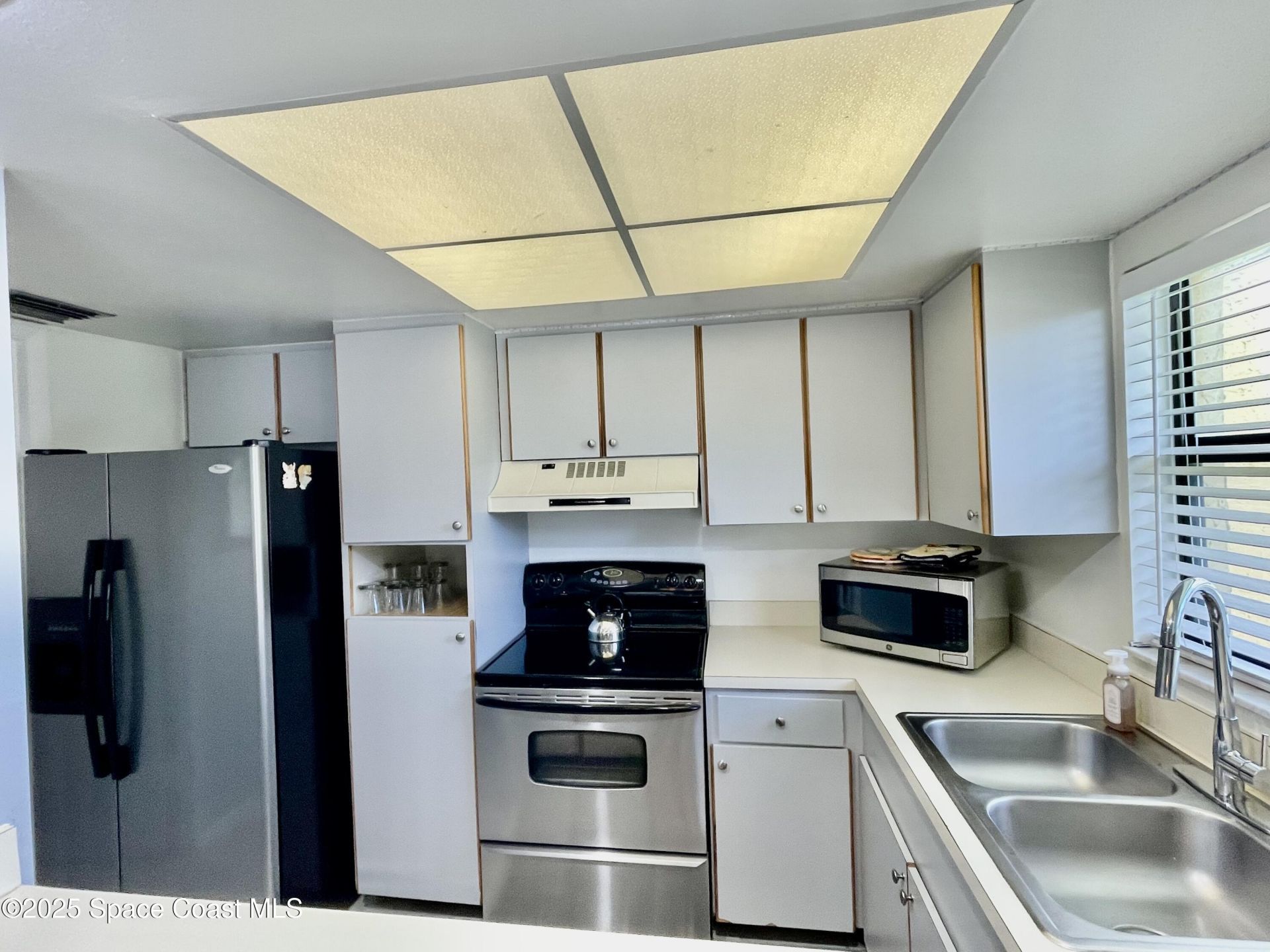 594 N Wickham Road , Unit 2, Melbourne, FL 32935 Photo