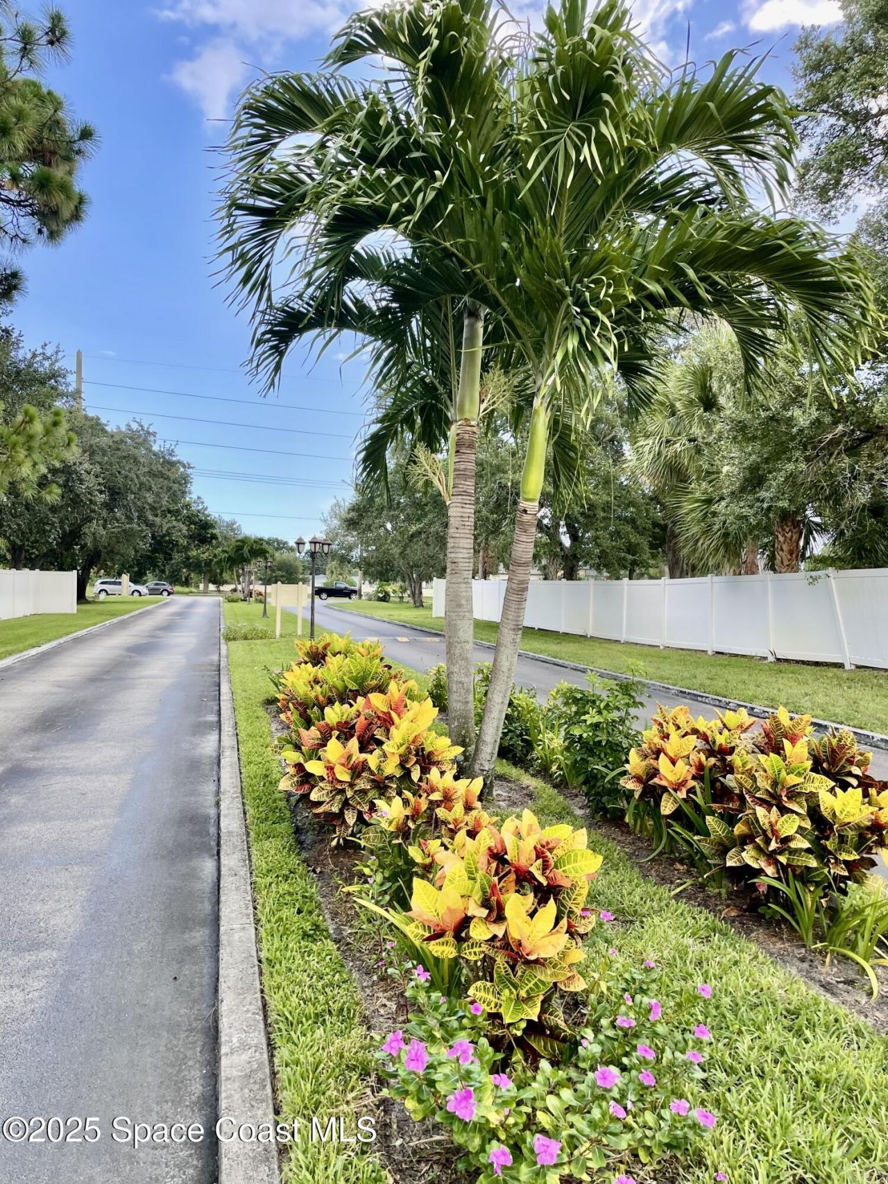 594 N Wickham Road , Unit 2, Melbourne, FL 32935 Photo