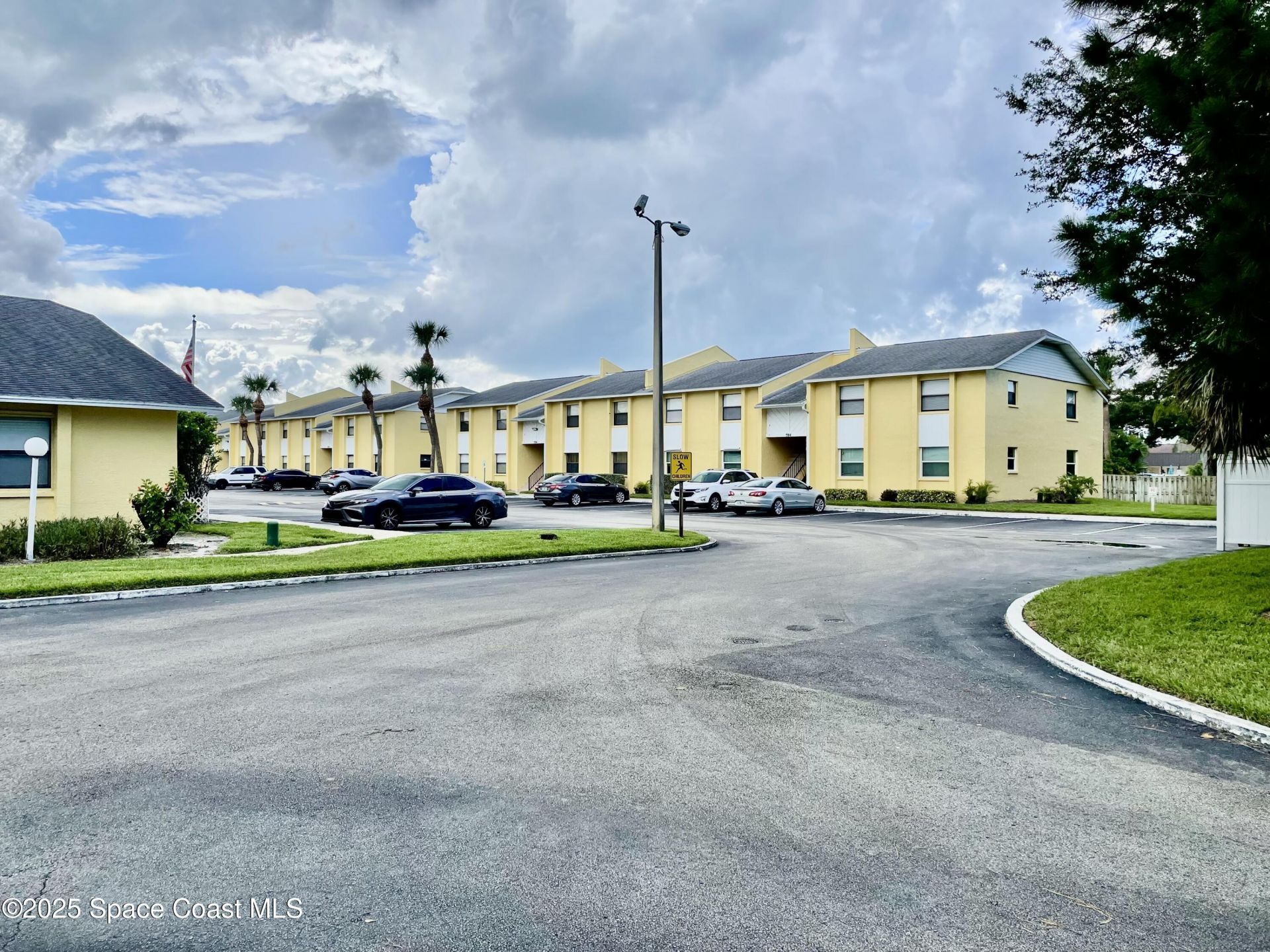 594 N Wickham Road , Unit 2, Melbourne, FL 32935 Photo