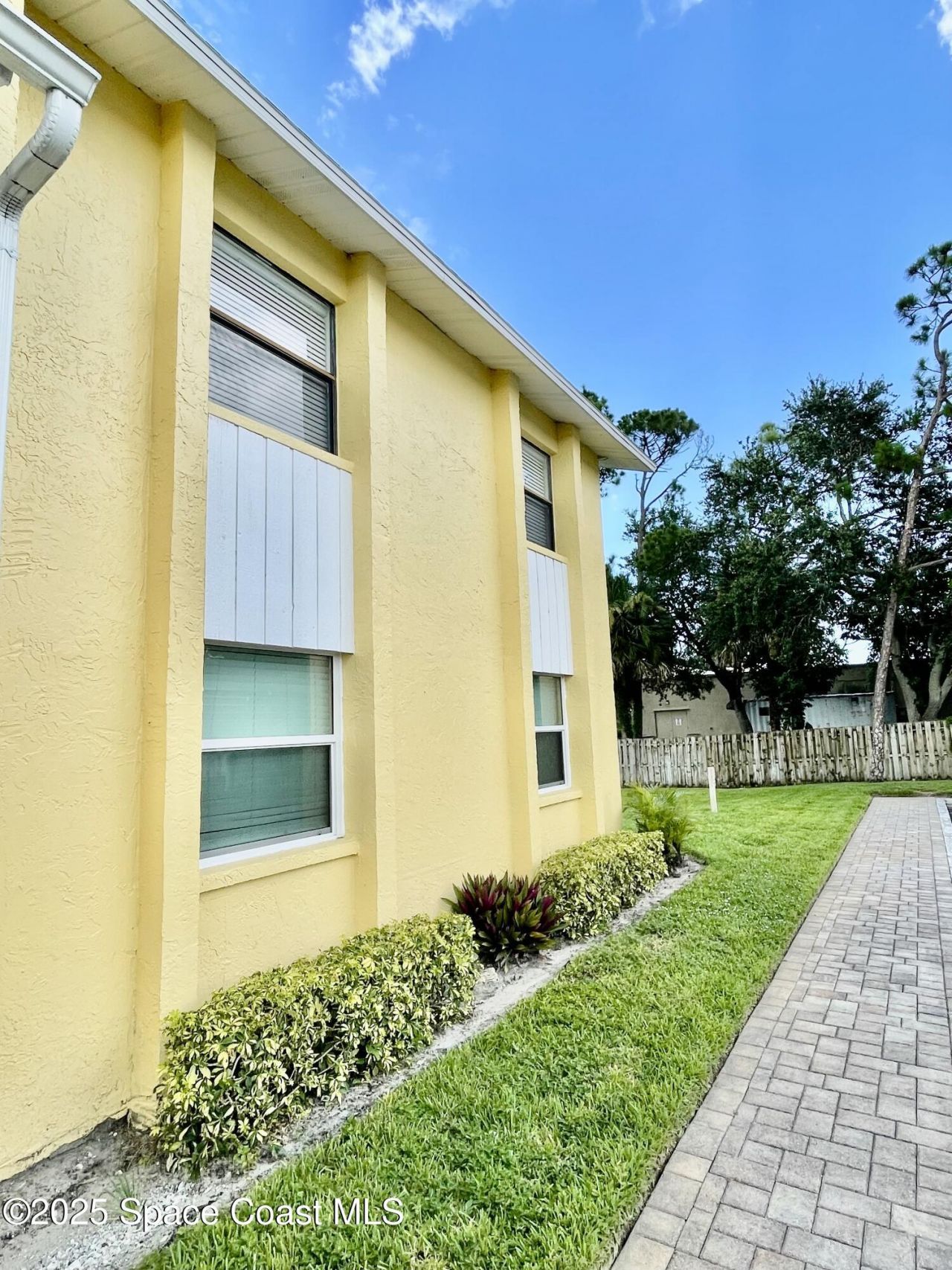 594 N Wickham Road , Unit 2, Melbourne, FL 32935 Photo