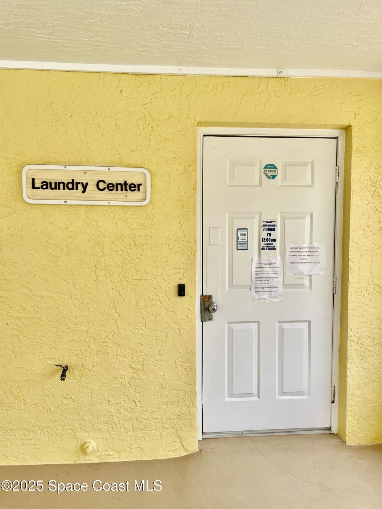 594 N Wickham Road , Unit 2, Melbourne, FL 32935 Photo