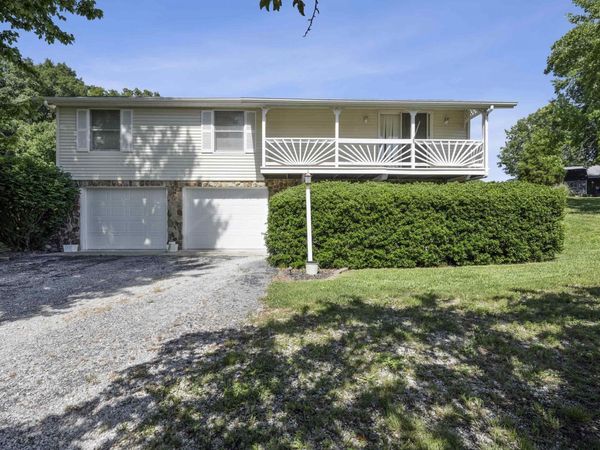 260 S Pyracantha Circle, Santa Claus, IN 47579