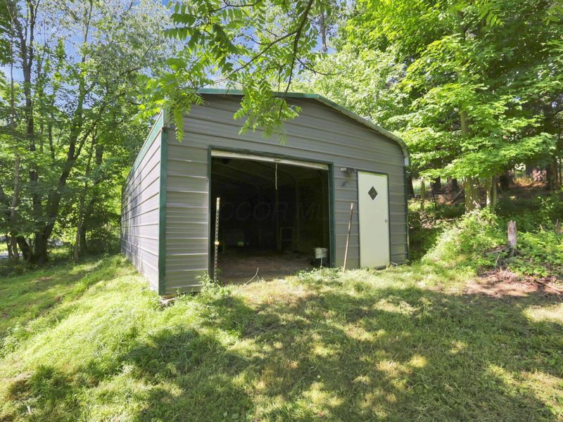 12470 Houdeshell Road NE, Saint Louisville, OH 43071 Photo 33