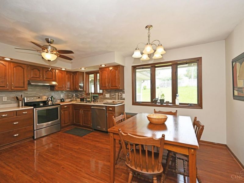 560 Louise Drive, Xenia, OH 45385 Photo 15