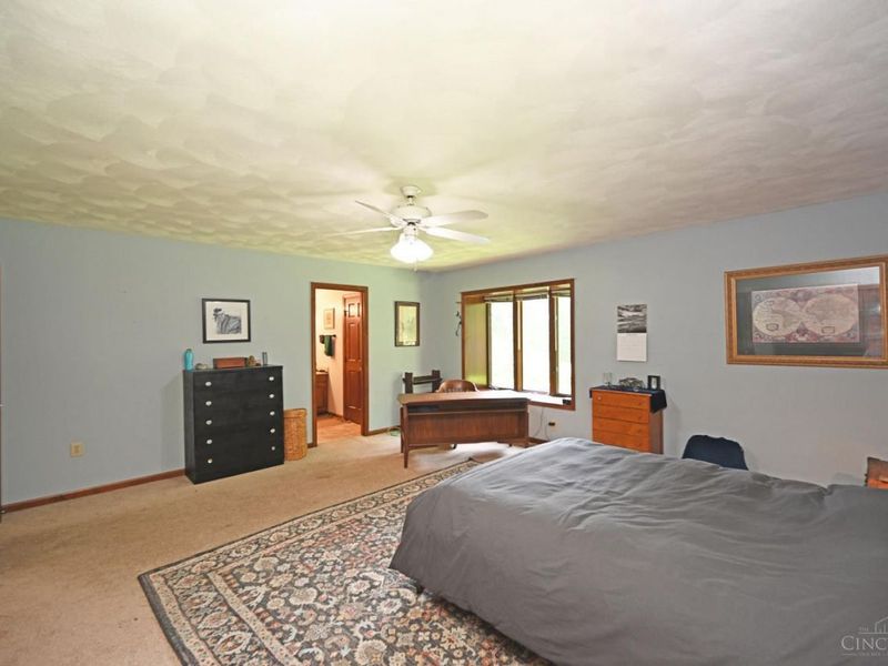 560 Louise Drive, Xenia, OH 45385 Photo 32