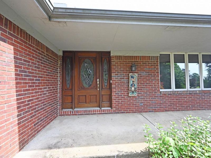 560 Louise Drive, Xenia, OH 45385 Photo 4