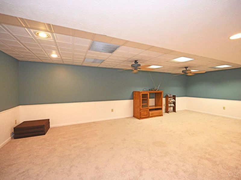 560 Louise Drive, Xenia, OH 45385 Photo 52