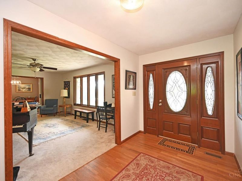 560 Louise Drive, Xenia, OH 45385 Photo 7