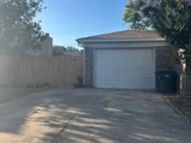 2805 Woodmont Trail, Fort Worth, TX 76133