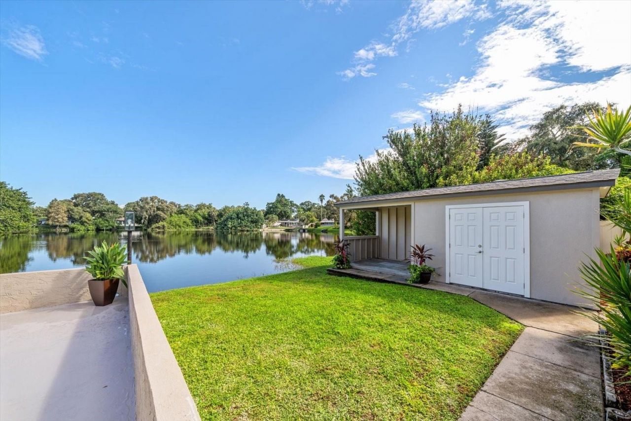 1163 60th Avenue S, Saint Petersburg, FL 33705 Photo