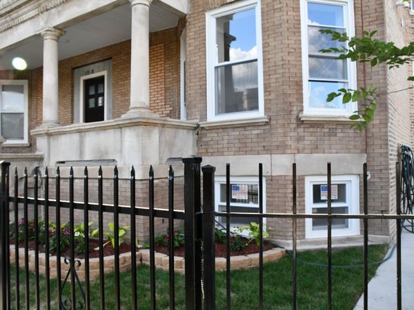 4138 W Jackson Boulevard, Chicago, IL 60624