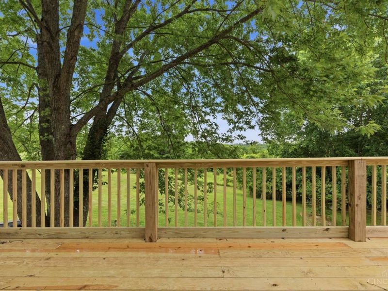 32 Pleasant View Drive, Manchester, OH 45144 Photo 8