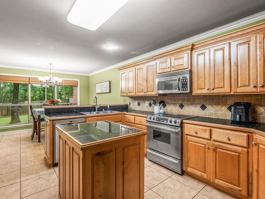 Property Image 16
