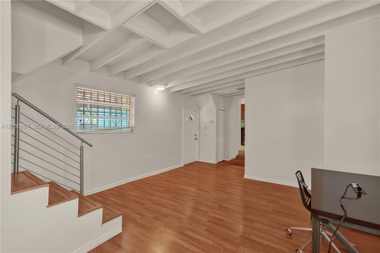 2145 SW 7th St , Unit 2, Miami, FL 33135 Photo