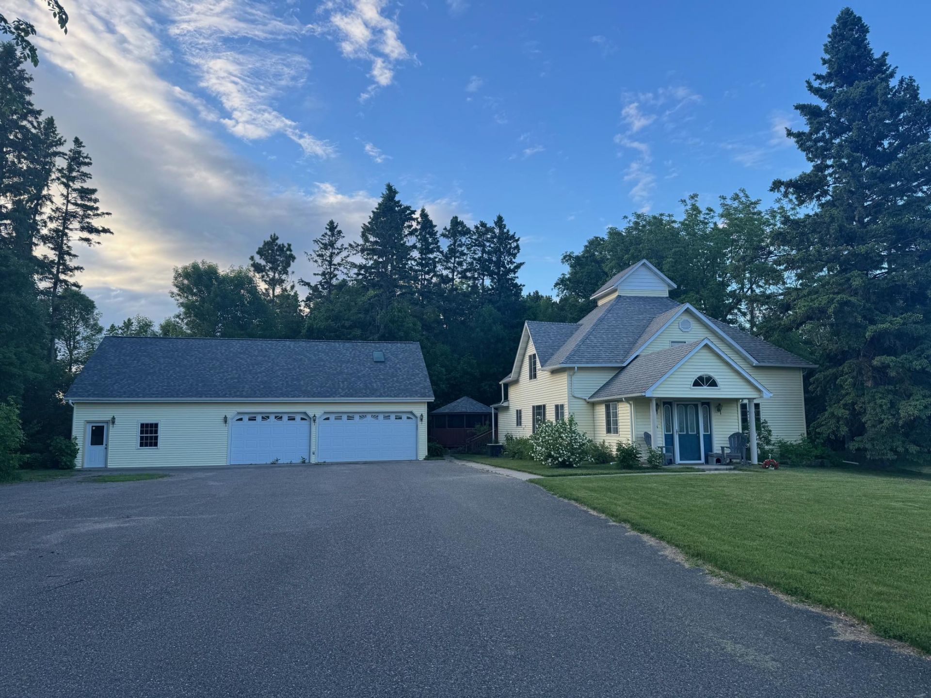 17487 Popplewood Road NE, Hines, MN 56647