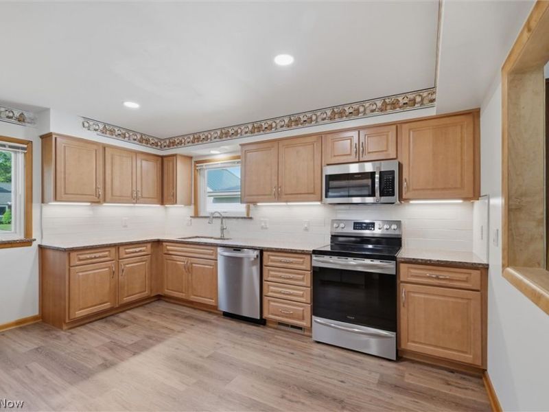 150 7th Street, Columbiana, OH 44408 Photo 4