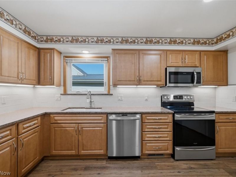 150 7th Street, Columbiana, OH 44408 Photo 6
