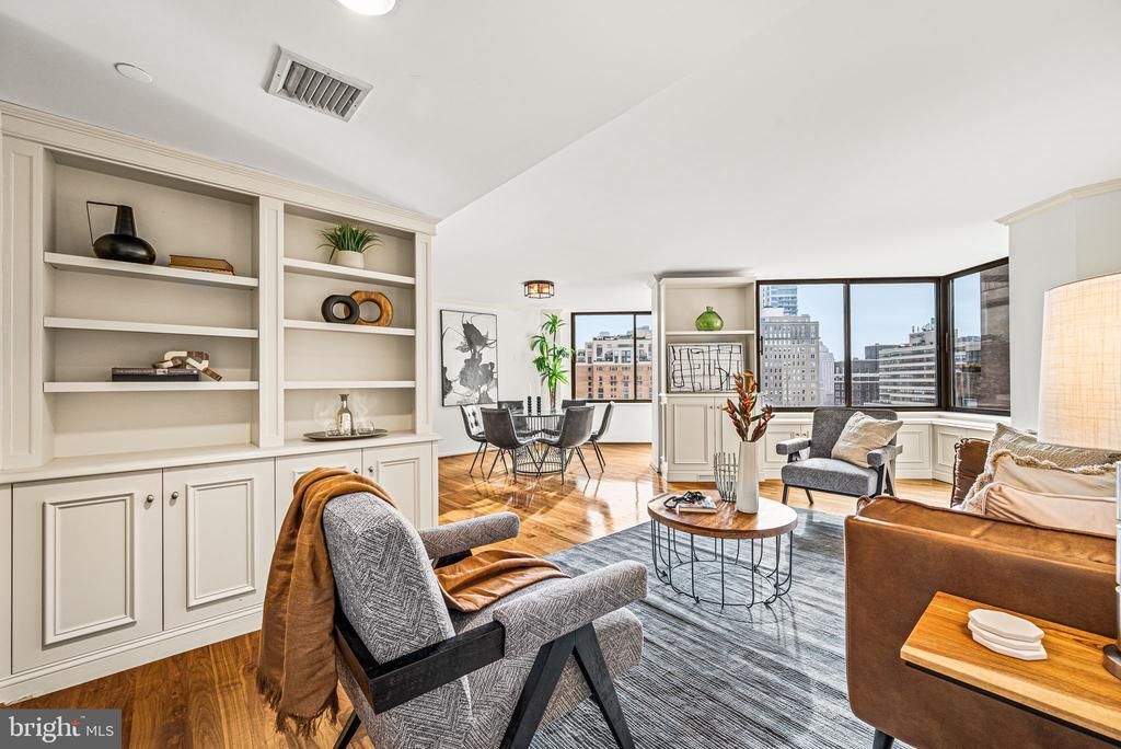 202 W Rittenhouse Square, Unit 1508, Philadelphia, PA 19103 Main Photo