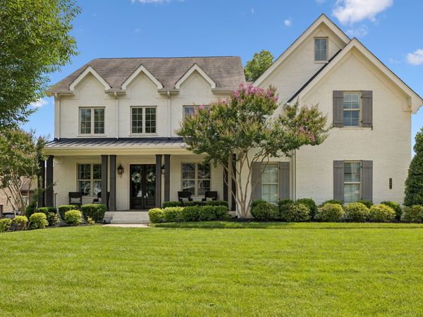 3601 Robbins Nest Rd, Thompsons Station, TN 37179