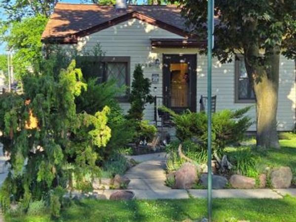 27039 Alden Street, Madison Heights, MI 48071