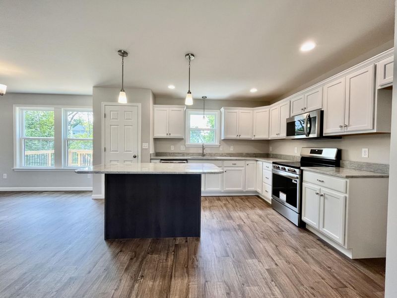 6131 Vintage Fleet Lane, Union, KY 41091 Photo 2