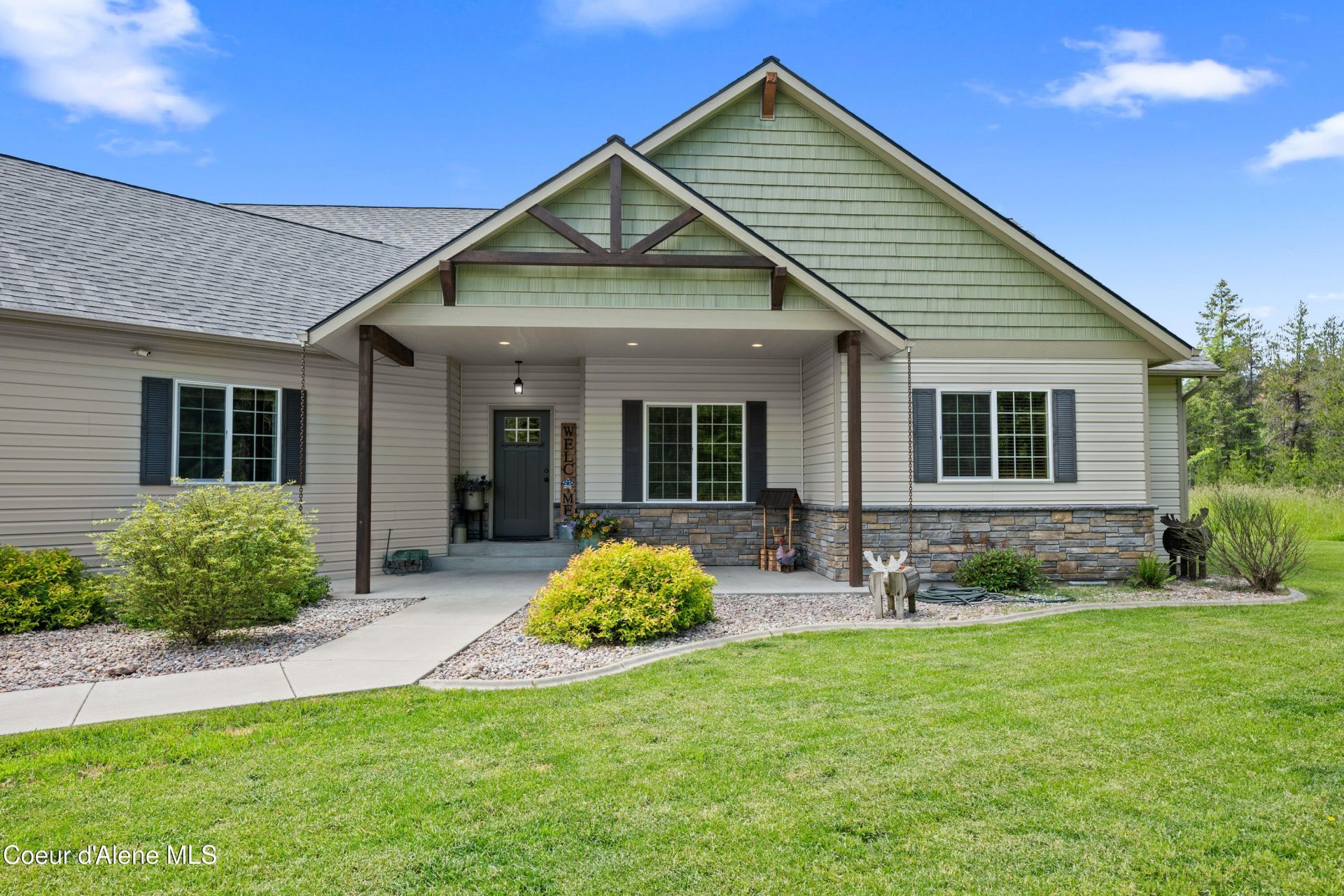 8436 E Snowy Ln, Athol, ID 83801 Main Photo