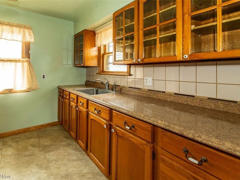 12805 Crossburn Avenue , Cleveland, OH 44135 Photo 11