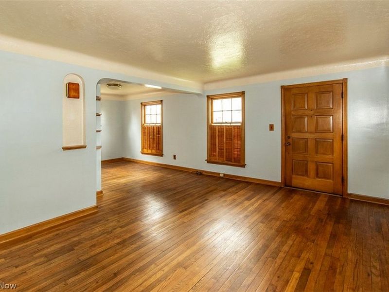 12805 Crossburn Avenue , Cleveland, OH 44135 Photo 5