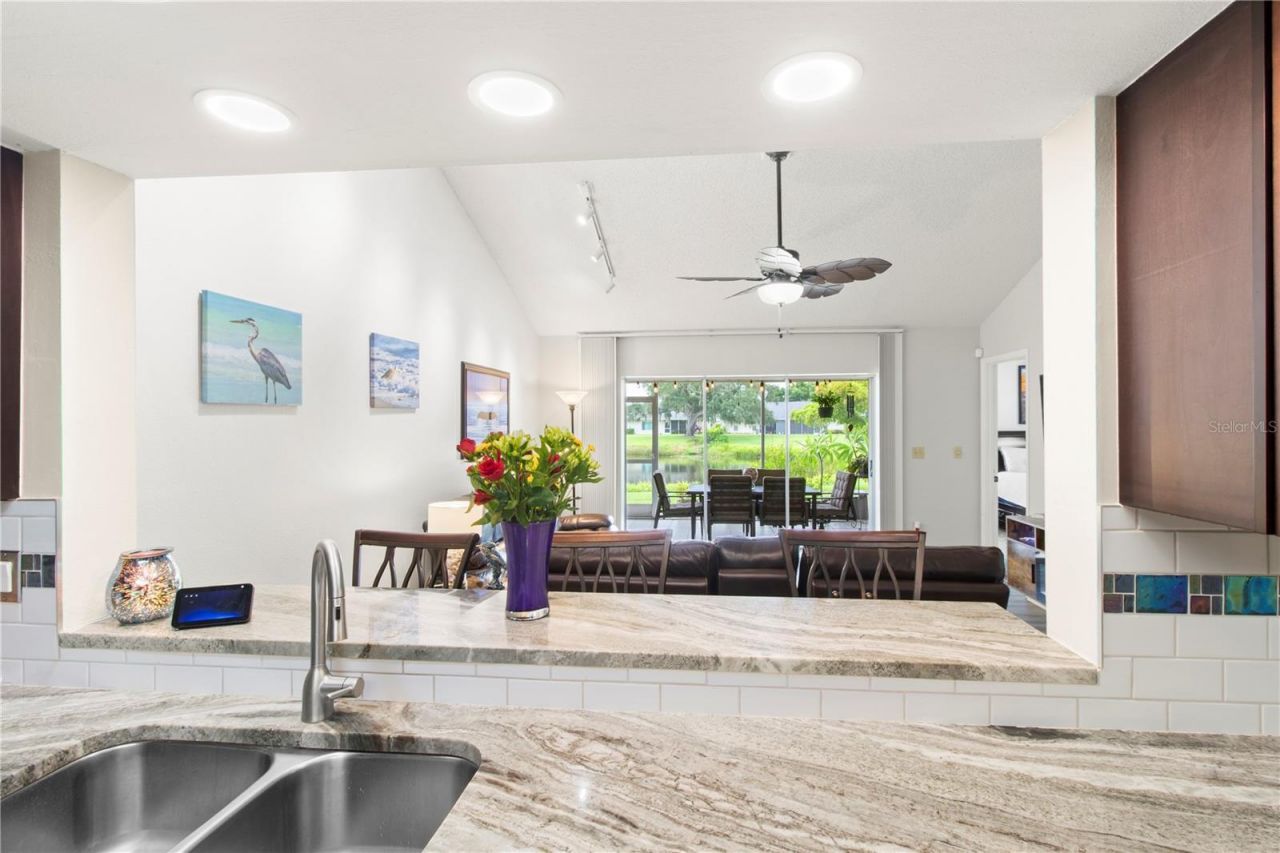 4136 Bowling Green Circle, Unit 23, Sarasota, FL 34233 Photo