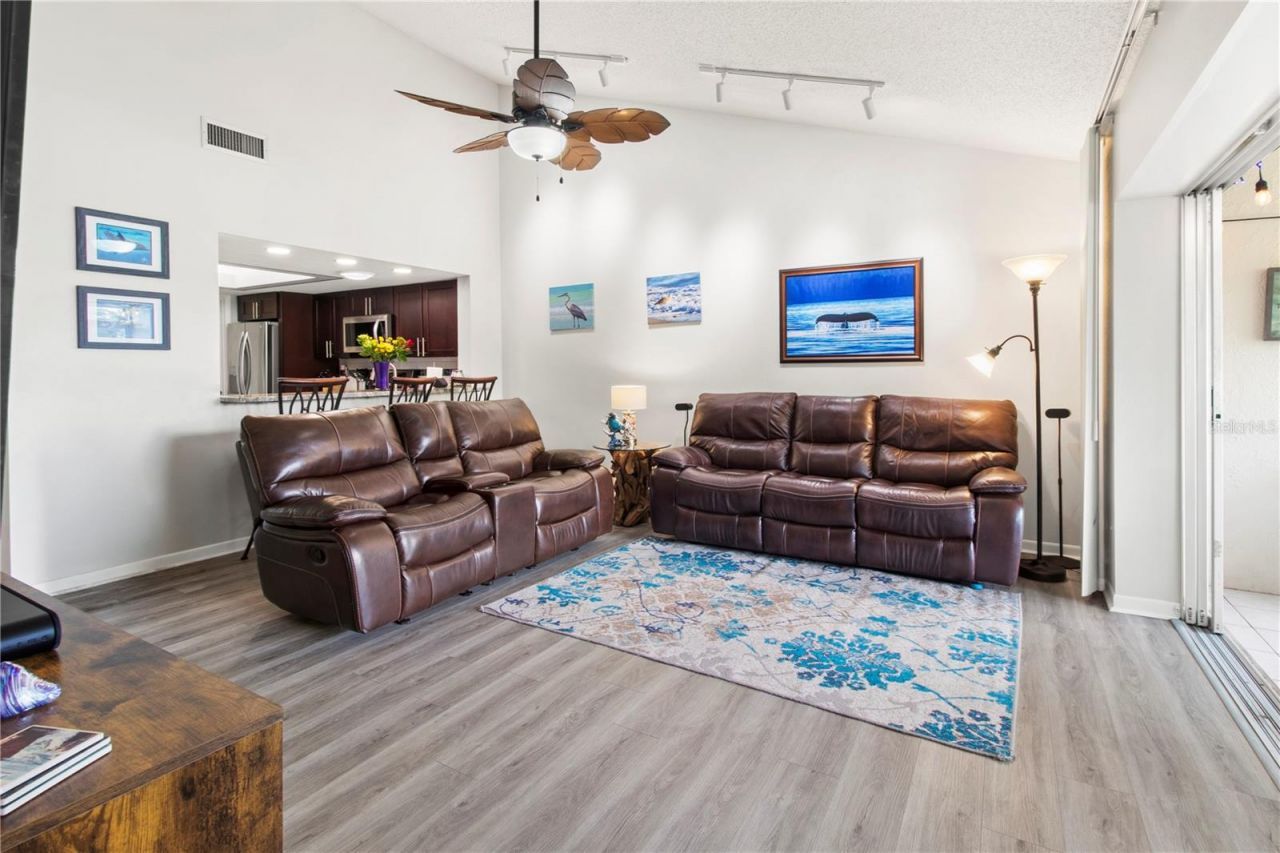 4136 Bowling Green Circle, Unit 23, Sarasota, FL 34233 Photo