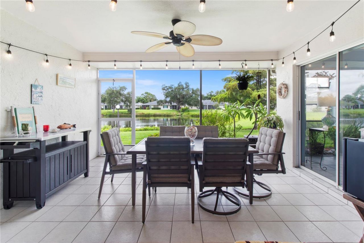 4136 Bowling Green Circle, Unit 23, Sarasota, FL 34233 Photo