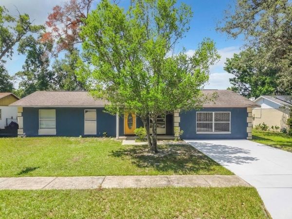 5855 HUTTON DRIVE , ORLANDO, FL 32808