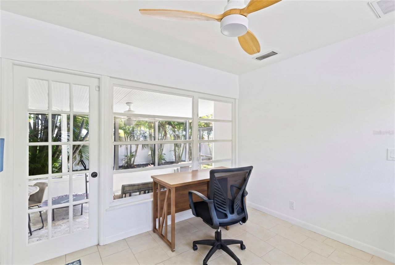 144 30th Avenue Ne, Saint Petersburg, FL 33704 Photo
