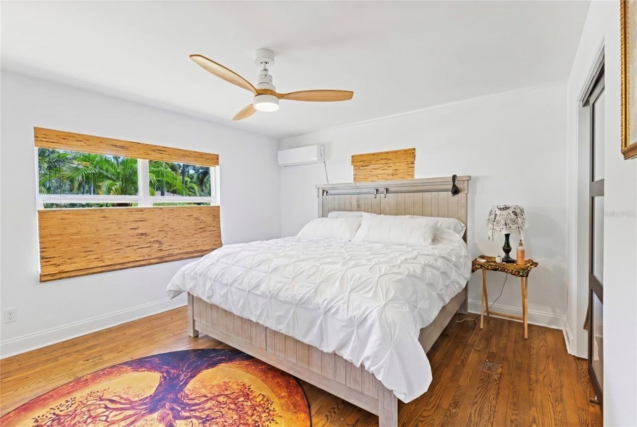 144 30th Avenue Ne, Saint Petersburg, FL 33704 Photo